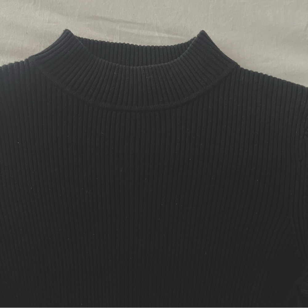 Peter Nygard Ribbed Sweater - Picture 2 of 5